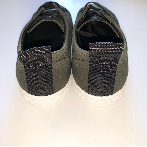 NEW Onia Men’s Levi Sneakers in Deep Sage - Picture 7 of 10